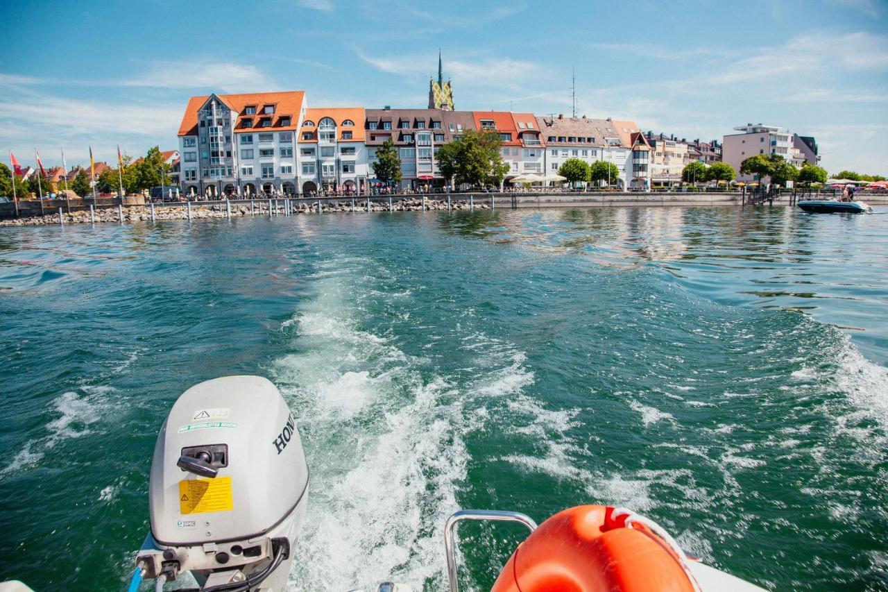 Paula In Friedrichshafen